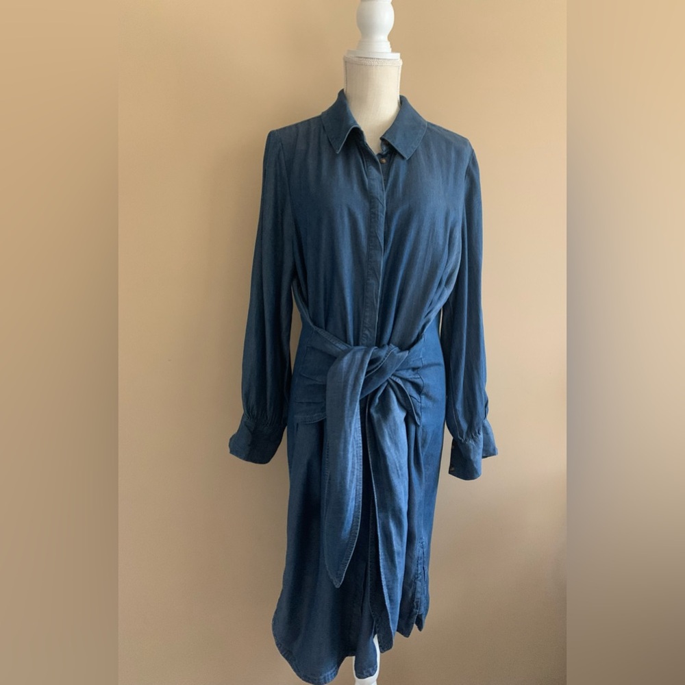 NWOT Wrap Chambray Dress